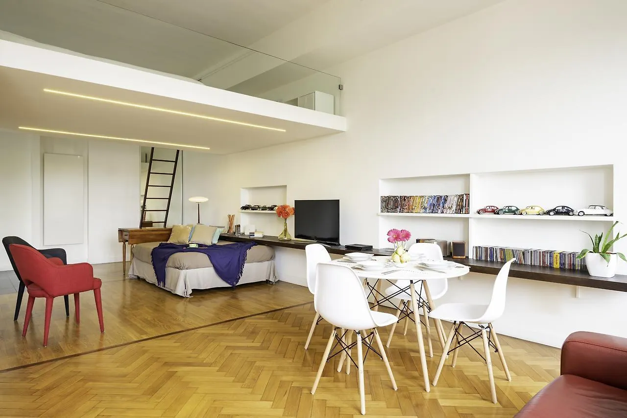 City Life - Rentclass Poliuto Milan Apartment